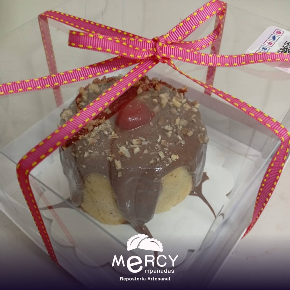 Mini Pastel Marmoleado con Betun de Chocolate